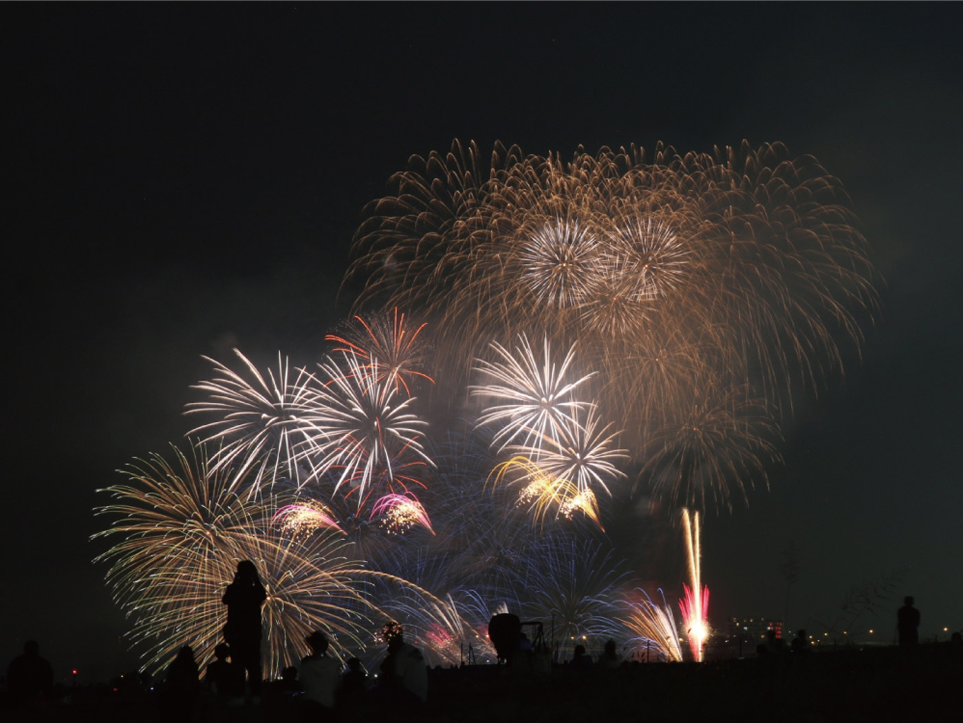 夏の夜空に咲く、光たち Street of Japan